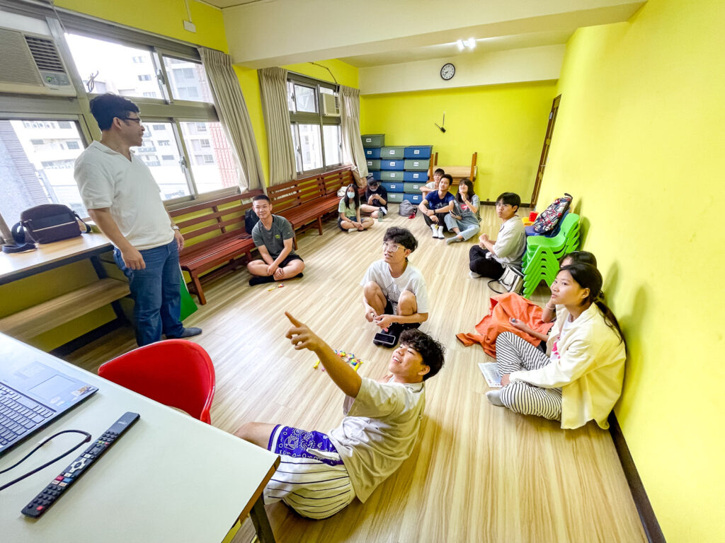 熱情互動的少年團契