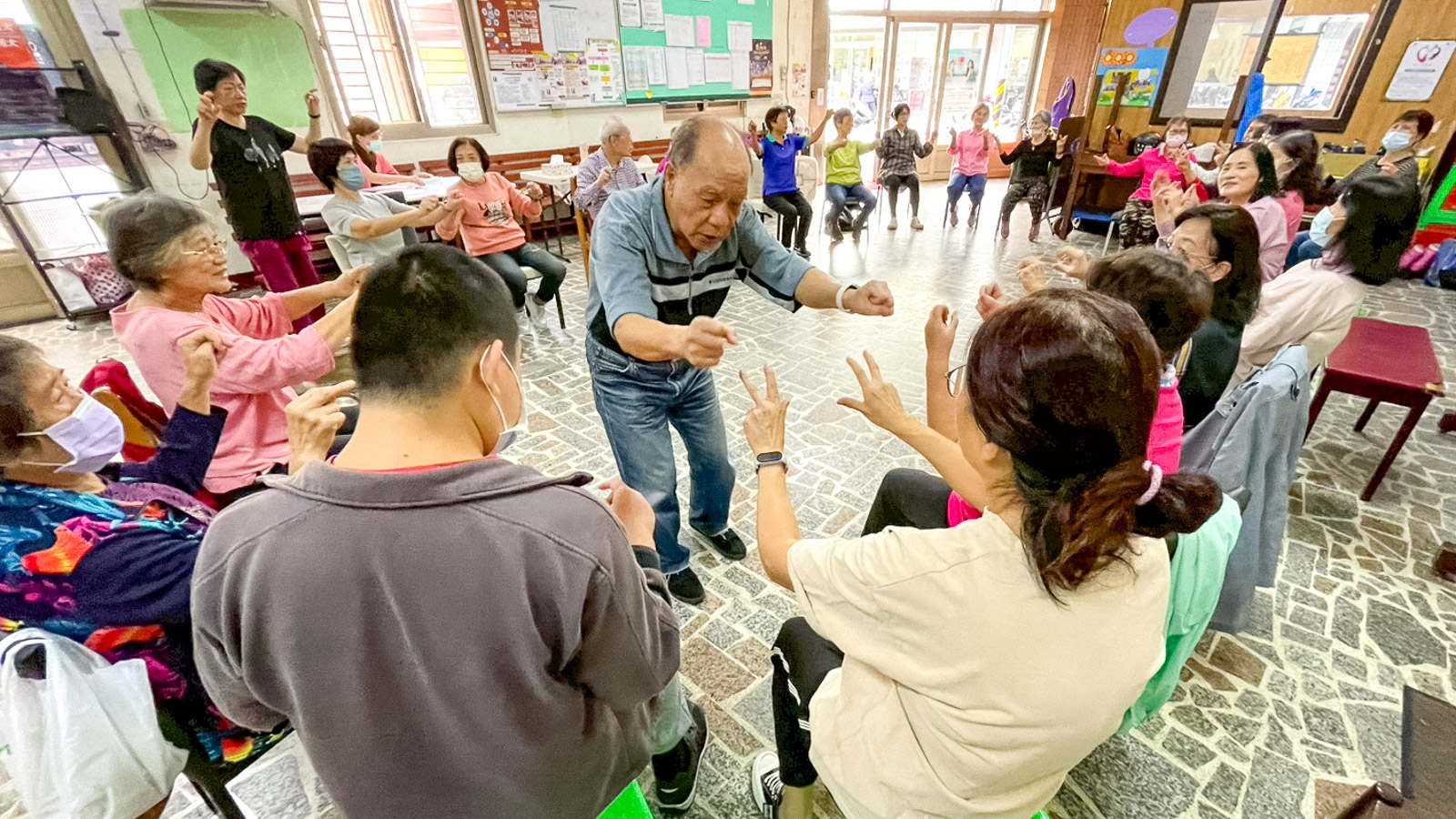 2025.11.05｜松年樂活站-樂活攝影讚👍